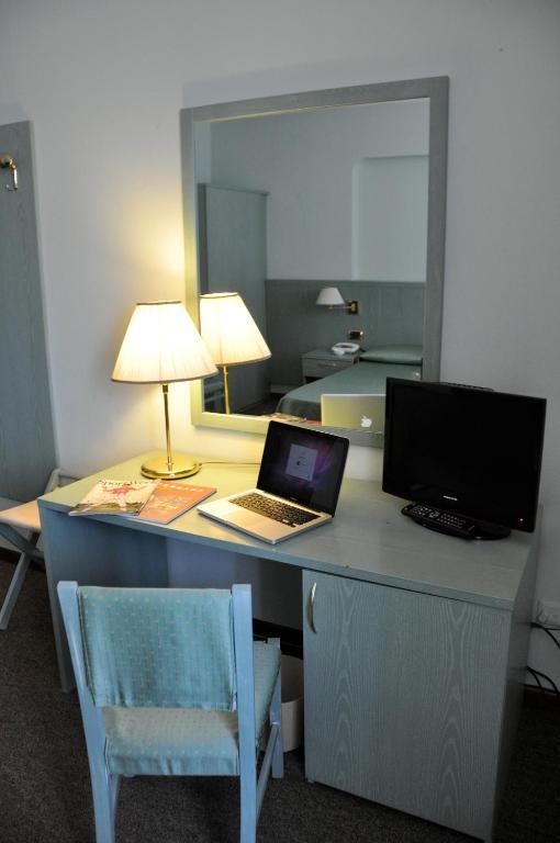 Albergo Della Corona Binasco Luaran gambar