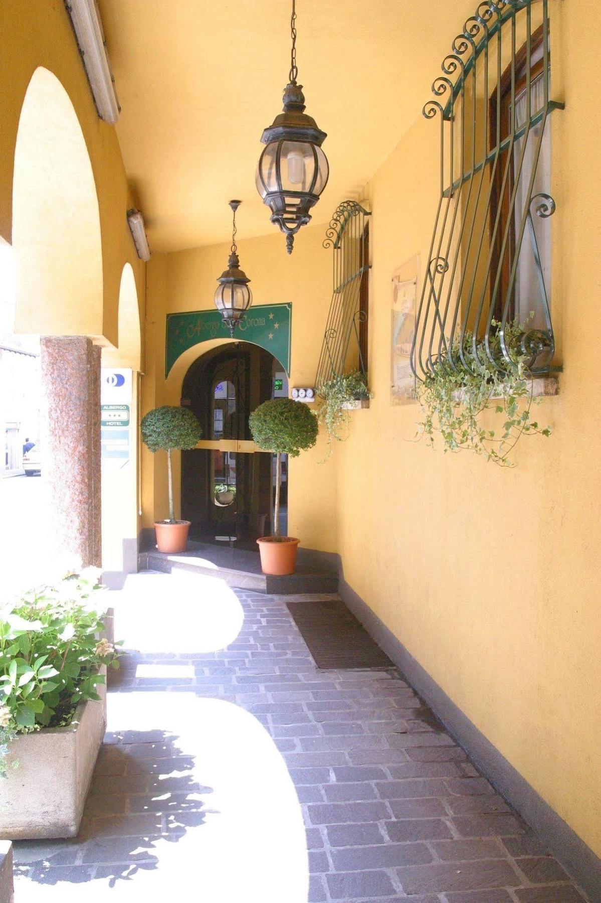 Albergo Della Corona Binasco Luaran gambar