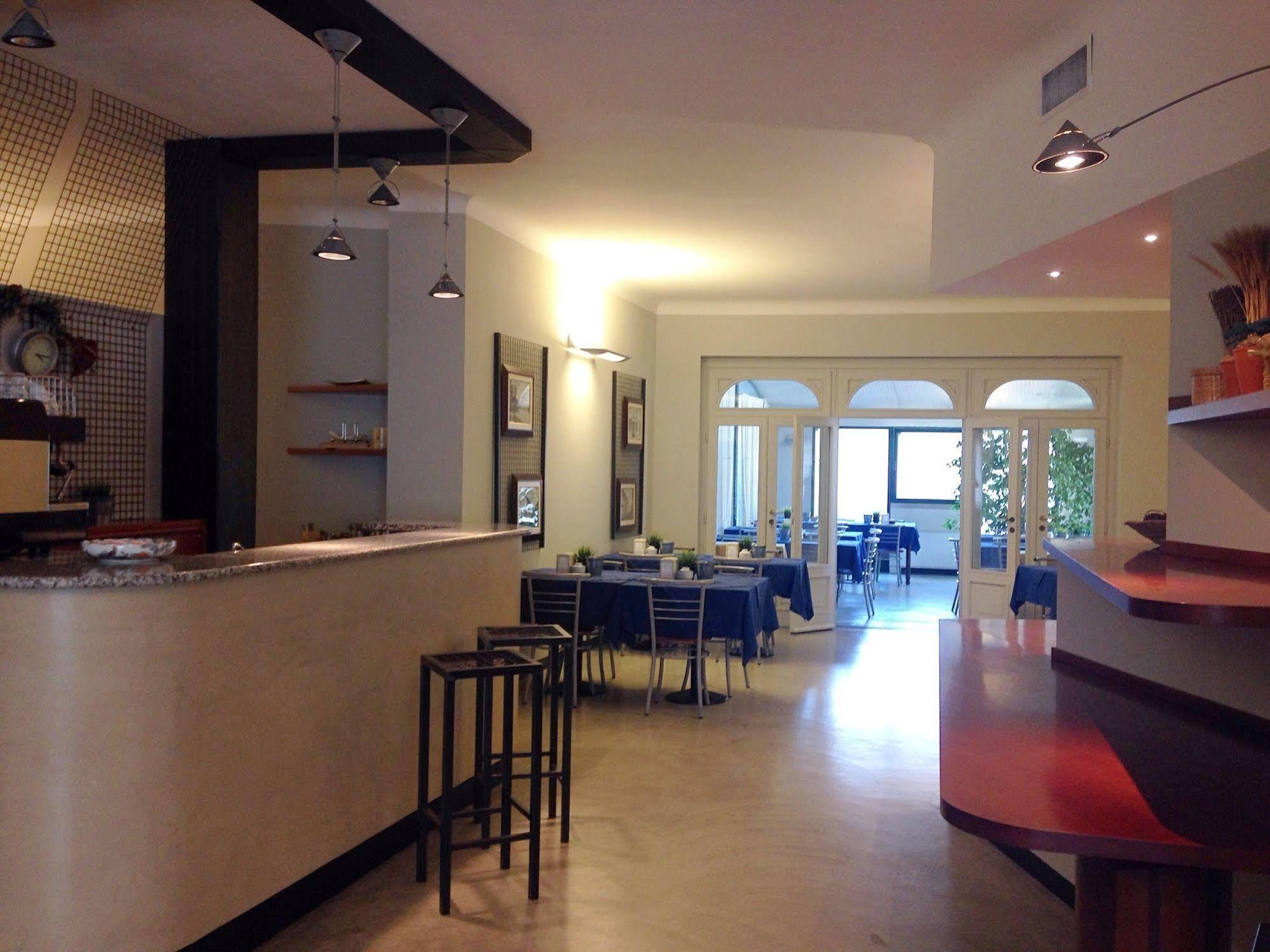 Albergo Della Corona Binasco Luaran gambar